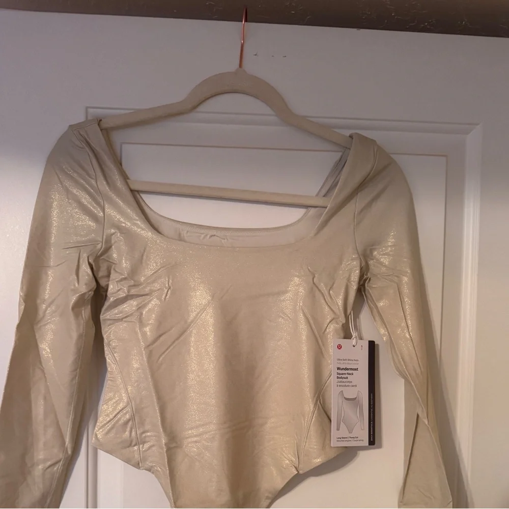 Wundermost Ultra-Soft Nulu Square-Neck Long-Sleeve Bodysuit
Shine Size S - Picture 9 of 9